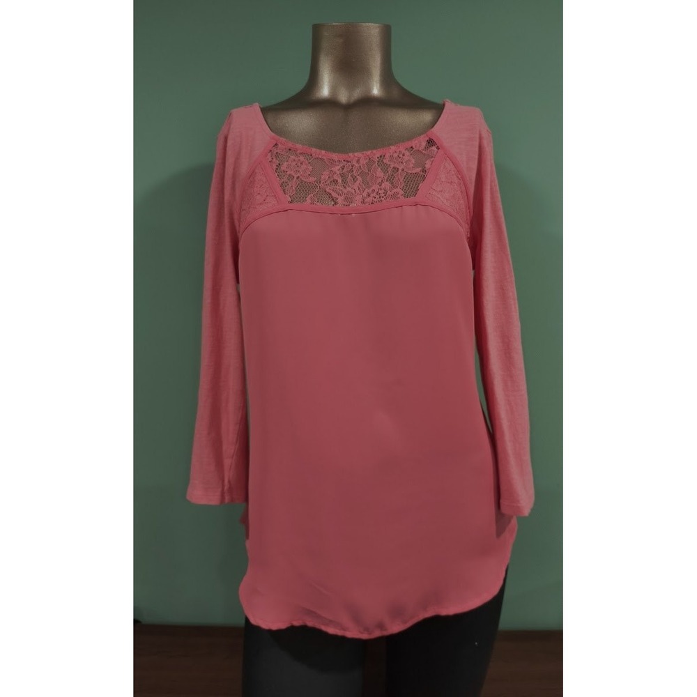 LC Lauren Conrad Coral Pink Lace Mixed Media 3/4 Sleeve Top Small